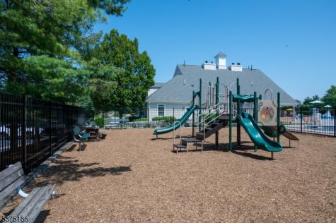 5 Hansom Road Bernards NJ 07920