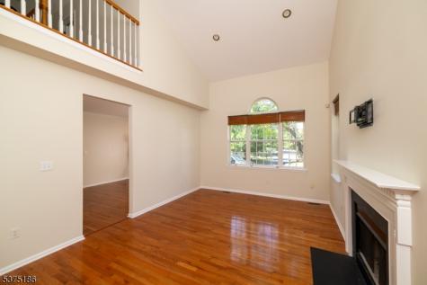 5 Hansom Road Bernards NJ 07920