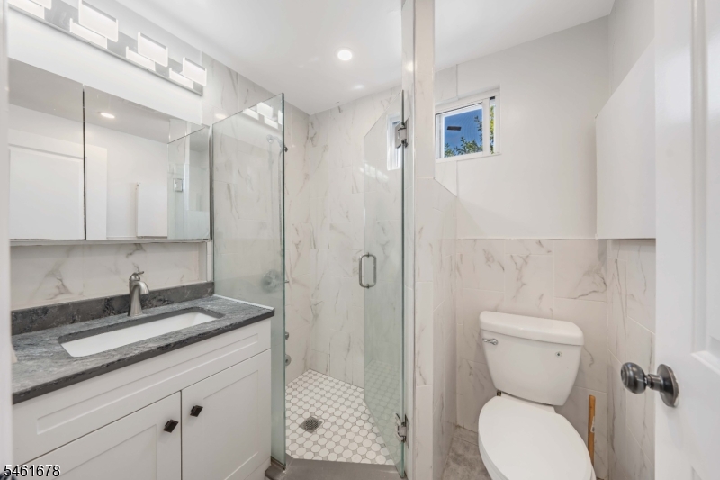 166 Victor St Unit 2 Franklin NJ 08873