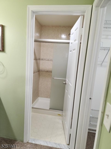 65 Oswestry Way Franklin NJ 08873