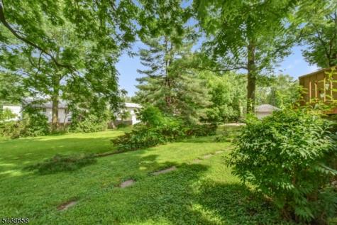 57 Park Ave, Unit A Madison NJ 07940