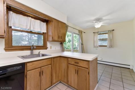 57 Park Ave, Unit A Madison NJ 07940