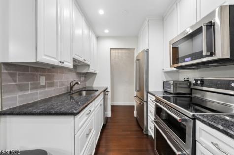 364 East Ridgewood Avenue Ridgewood Village NJ 07508