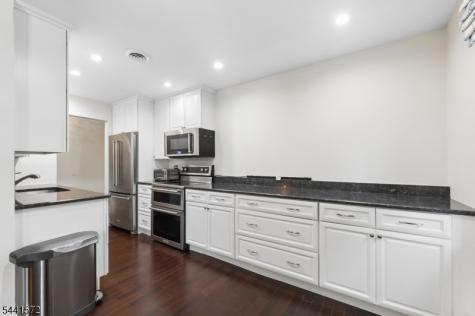 364 East Ridgewood Avenue Ridgewood Village NJ 07508