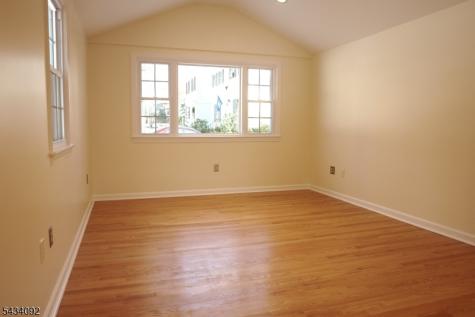1 Willow Street Chatham NJ 07928