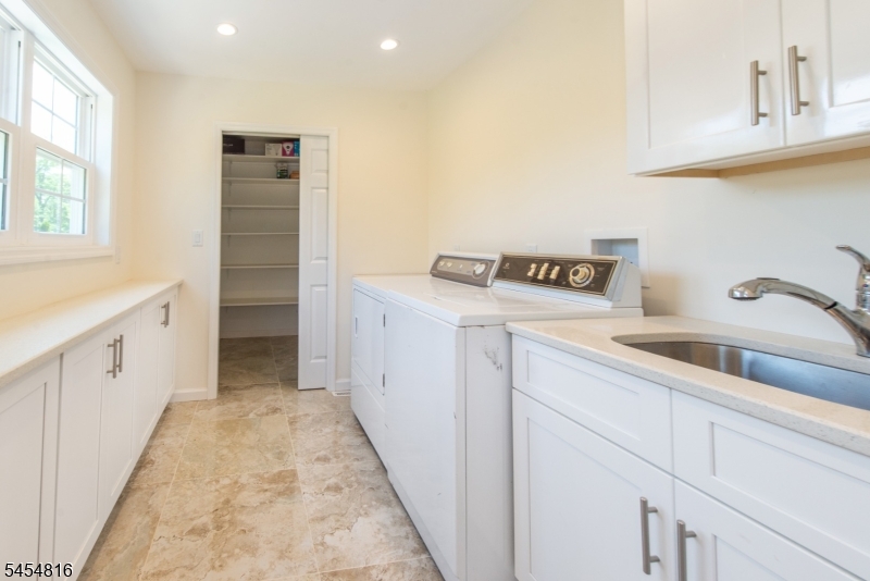 107 Spring Brook Road Morris NJ 07960