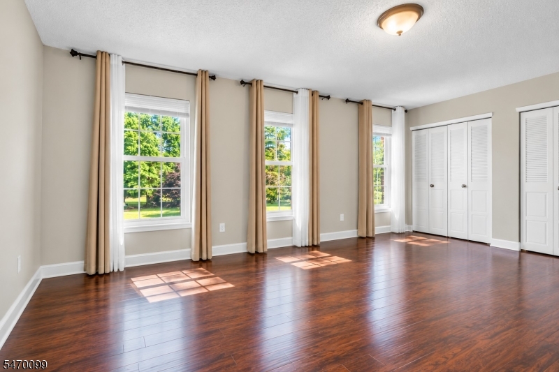 83 Pear Tree Lane Franklin NJ 08823