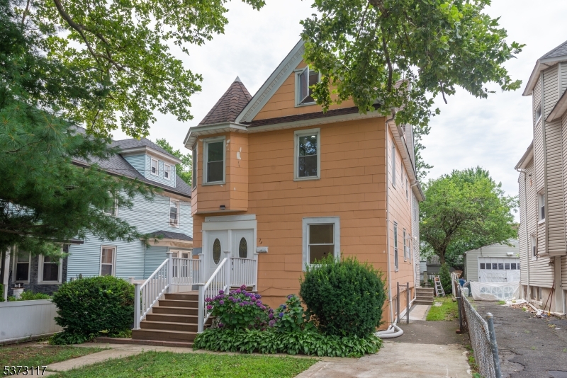 73 Clinton Place Hackensack NJ 07601