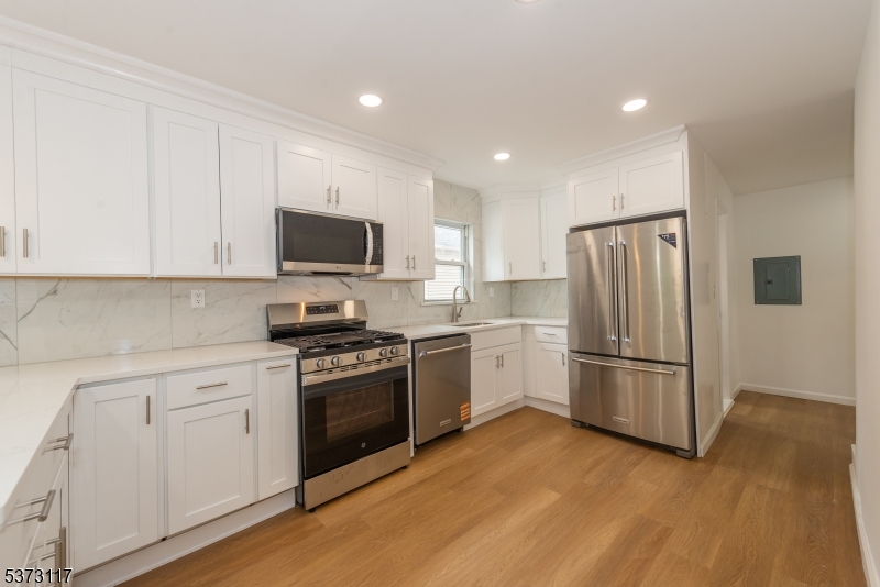 73 Clinton Place Hackensack NJ 07601