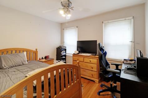 1 Salem Place Livingston NJ 07039