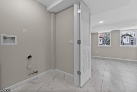 24 Garibaldi Avenue Newark NJ 07114