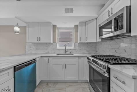 24 Garibaldi Avenue Newark NJ 07114