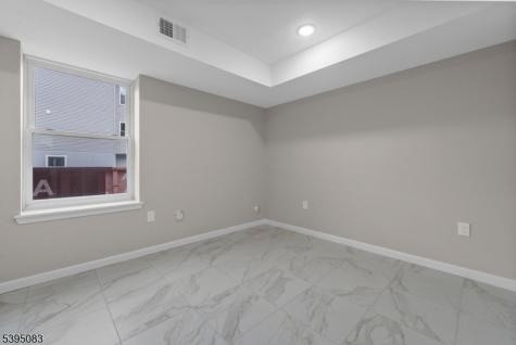 24 Garibaldi Avenue Newark NJ 07114