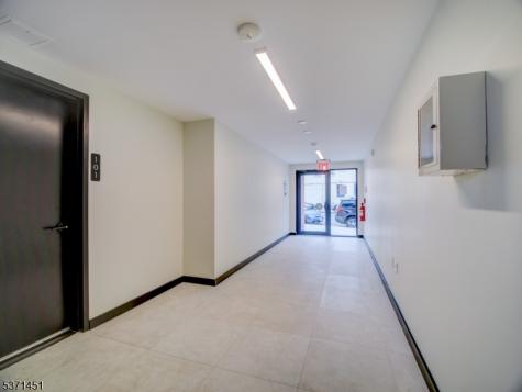 486 Market Street Newark NJ 07105