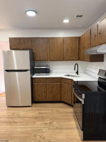 15 College Drive Edison NJ 08817