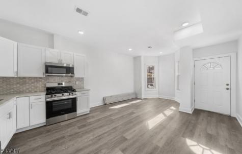 1119 Hampton Place Elizabeth NJ 07201