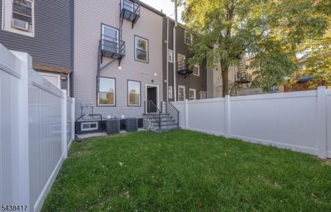 1119 Hampton Place Elizabeth NJ 07201