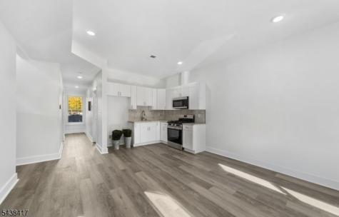 1119 Hampton Place Elizabeth NJ 07201