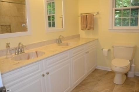 5 Deer Run Drive Randolph NJ 07869
