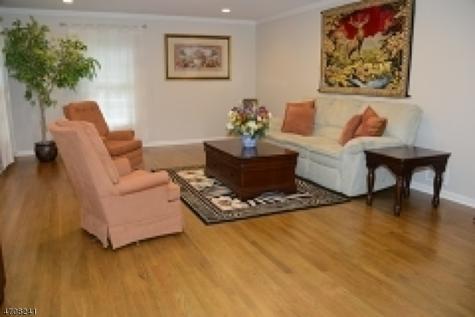 5 Deer Run Drive Randolph NJ 07869