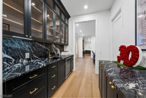 472 High Street Closter NJ 07624