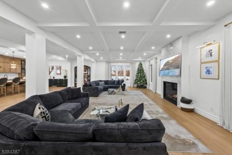 472 High Street Closter NJ 07624