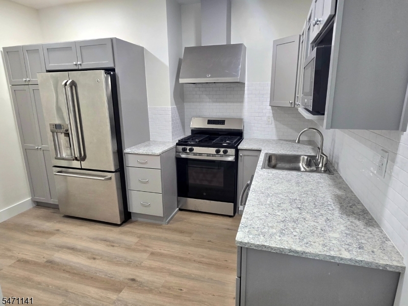356 Pacific Street Paterson NJ 07503