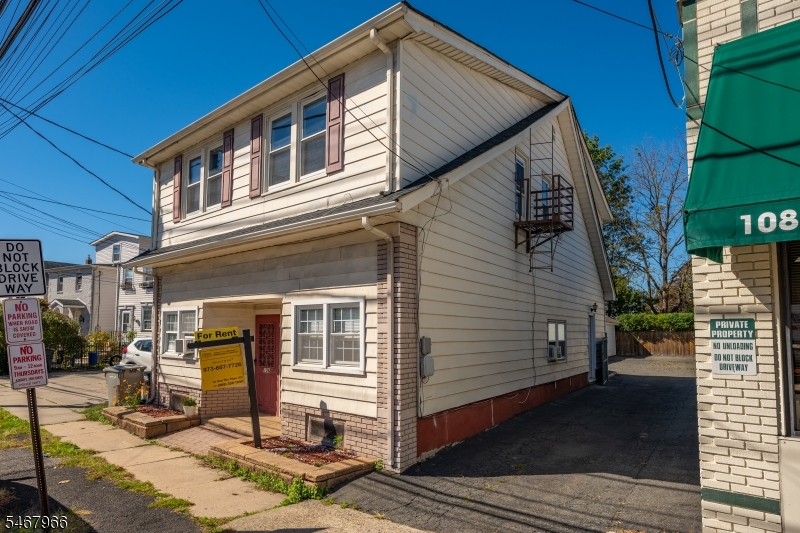 106 Broughton Avenue Bloomfield NJ 07003