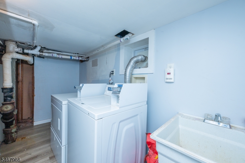 106 Broughton Avenue Bloomfield NJ 07003