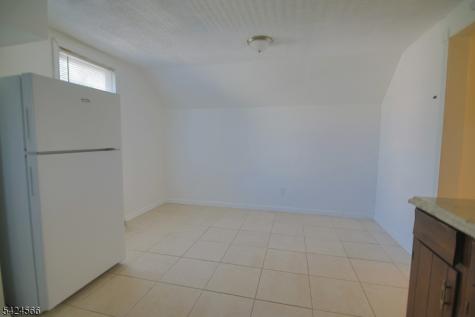 433 Ainsworth Street Linden NJ 07036