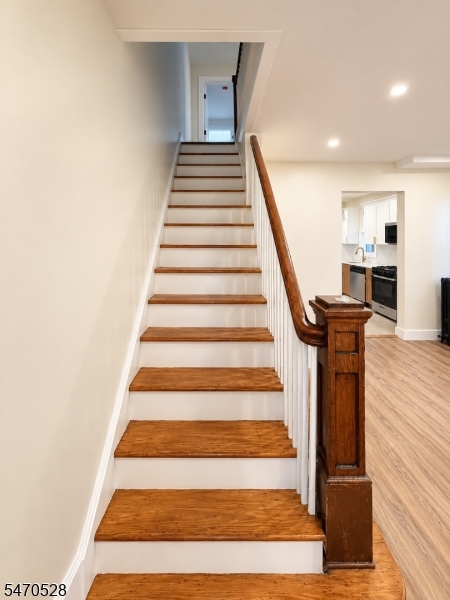 76 Cutler Street Newark NJ 07104