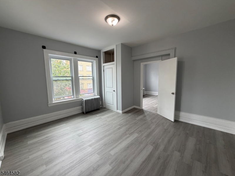 729 Ml King Boulevard Newark NJ 07108