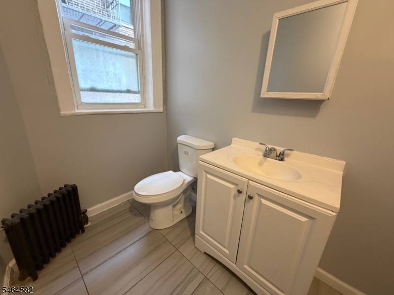 729 Ml King Boulevard Newark NJ 07108