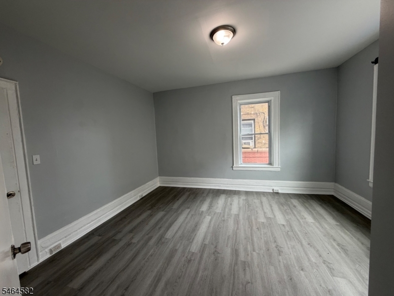 729 Ml King Boulevard Newark NJ 07108