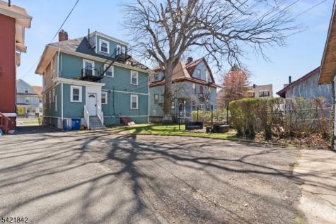 137 S Burnet Street East Orange NJ 07018