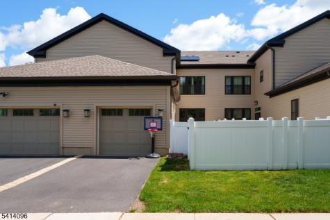 3 E Hartwick Drive Montgomery NJ 08558