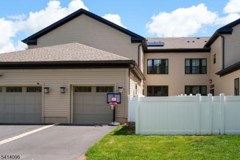 3 E Hartwick Drive Montgomery NJ 08558