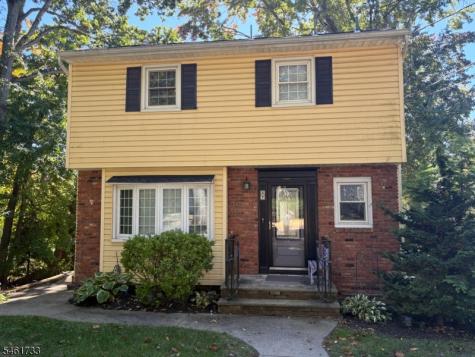 57 Lakeside Trail Kinnelon NJ 07405