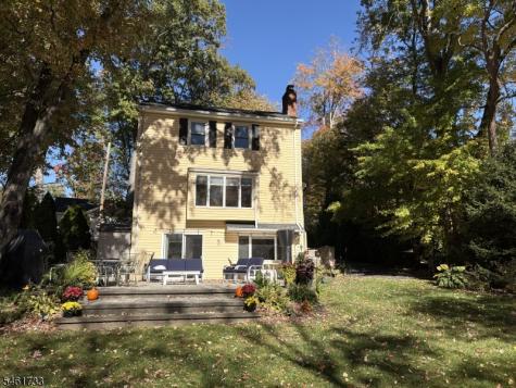 57 Lakeside Trail Kinnelon NJ 07405