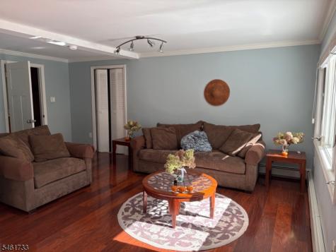 57 Lakeside Trail Kinnelon NJ 07405