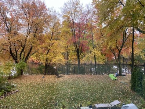 57 Lakeside Trail Kinnelon NJ 07405