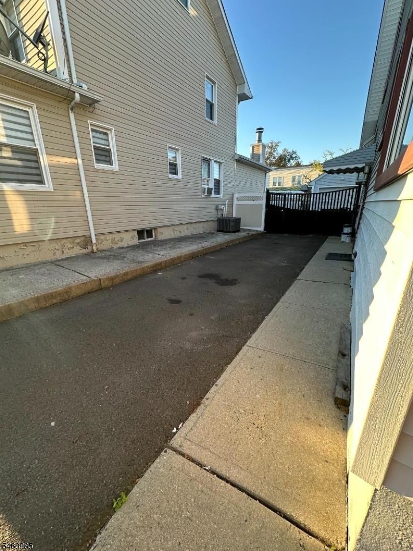 305 Fitzpatrick Street Hillside NJ 07205