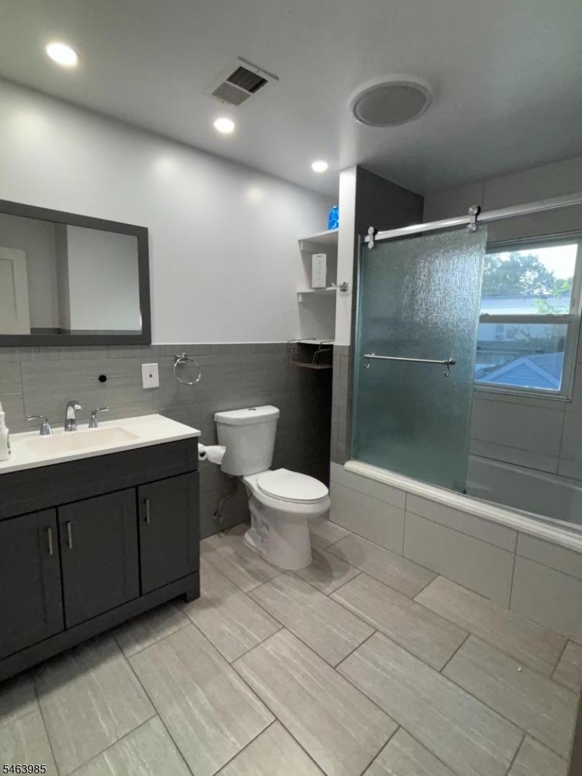 305 Fitzpatrick Street Hillside NJ 07205