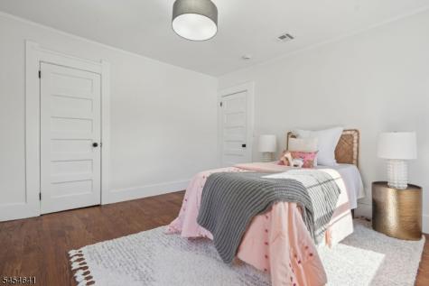 3 Emerson Place Montclair NJ 07043