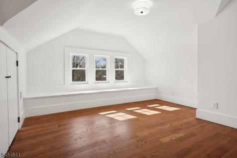 3 Emerson Place Montclair NJ 07043