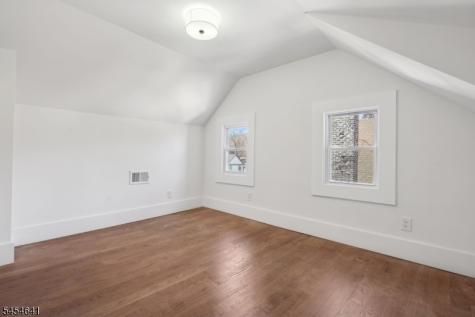 3 Emerson Place Montclair NJ 07043