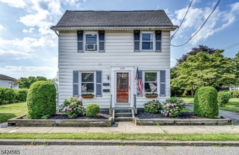610 Corliss Avenue Phillipsburg NJ 08865