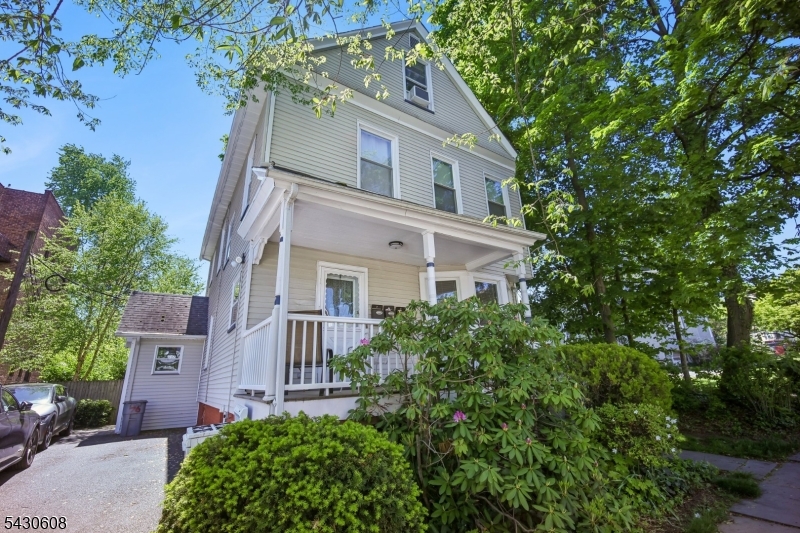 76 Montague Place Montclair NJ 07042