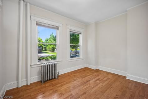 76 Montague Place Montclair NJ 07042