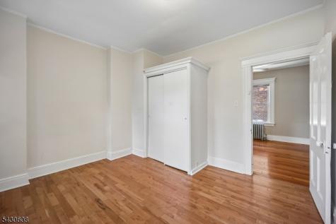 76 Montague Place Montclair NJ 07042